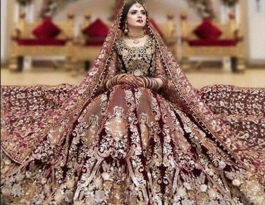 Layout of cloth - wedding boutiques